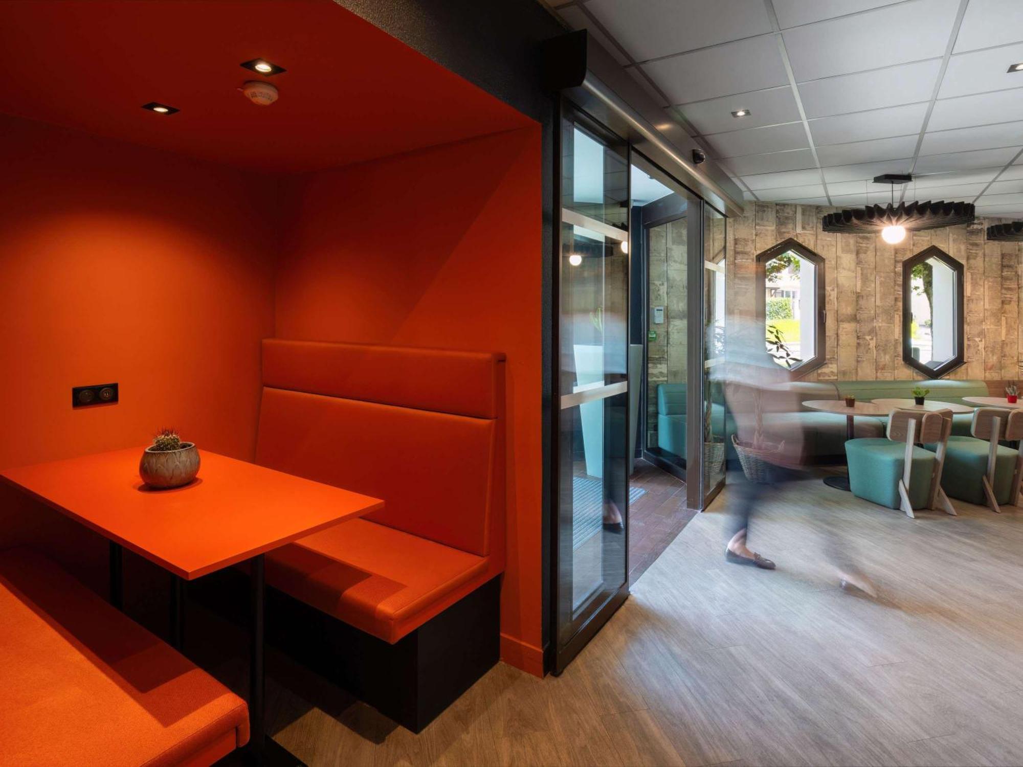 Ibis Cergy Pontoise Le Port Hotel Kültér fotó