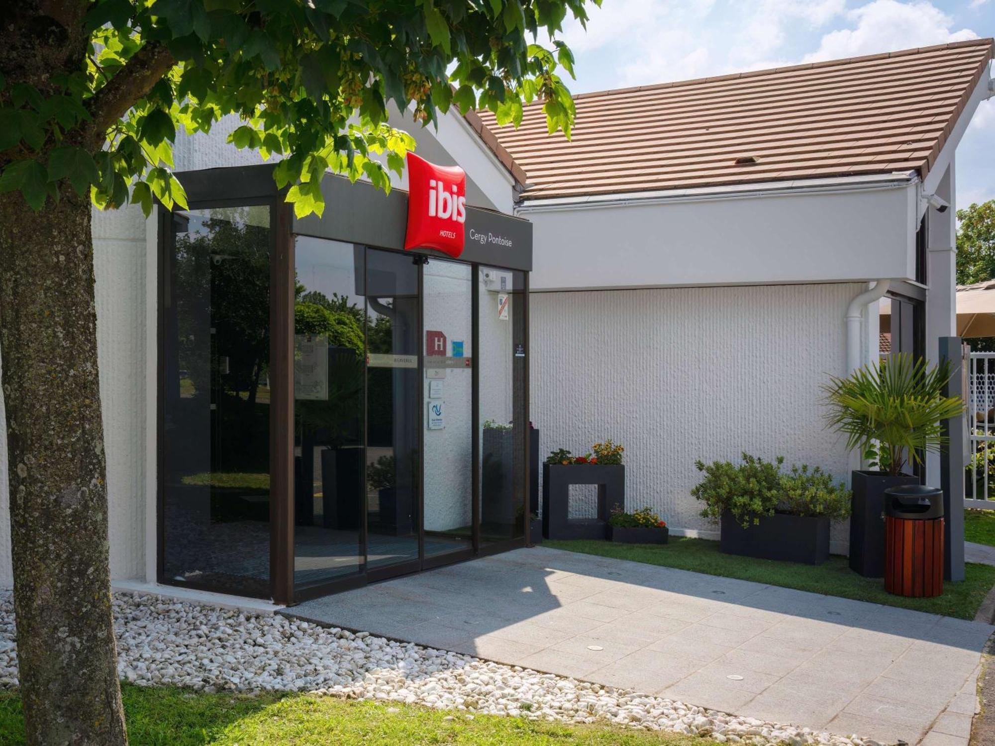Ibis Cergy Pontoise Le Port Hotel Kültér fotó