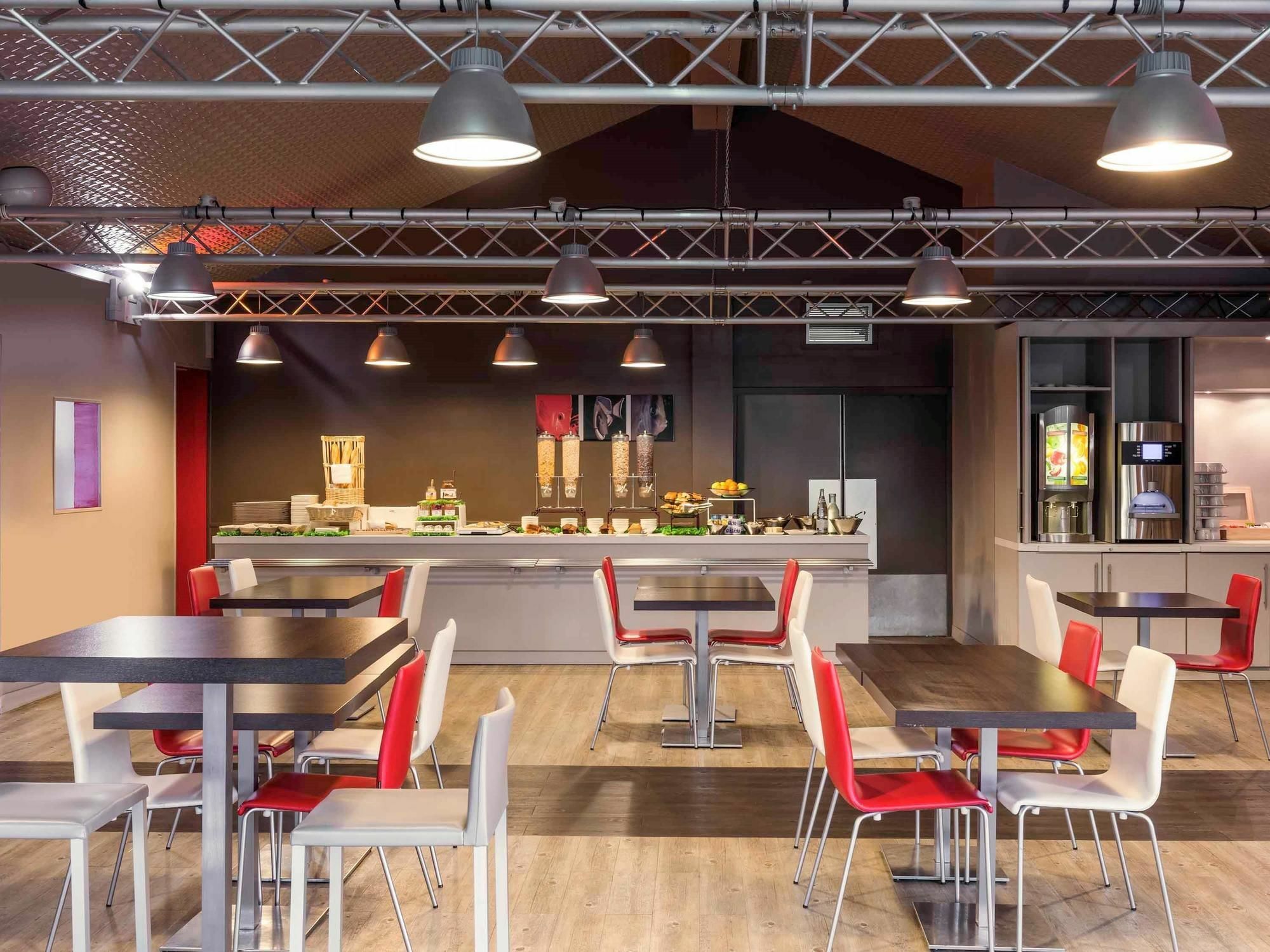 Ibis Cergy Pontoise Le Port Hotel Kültér fotó